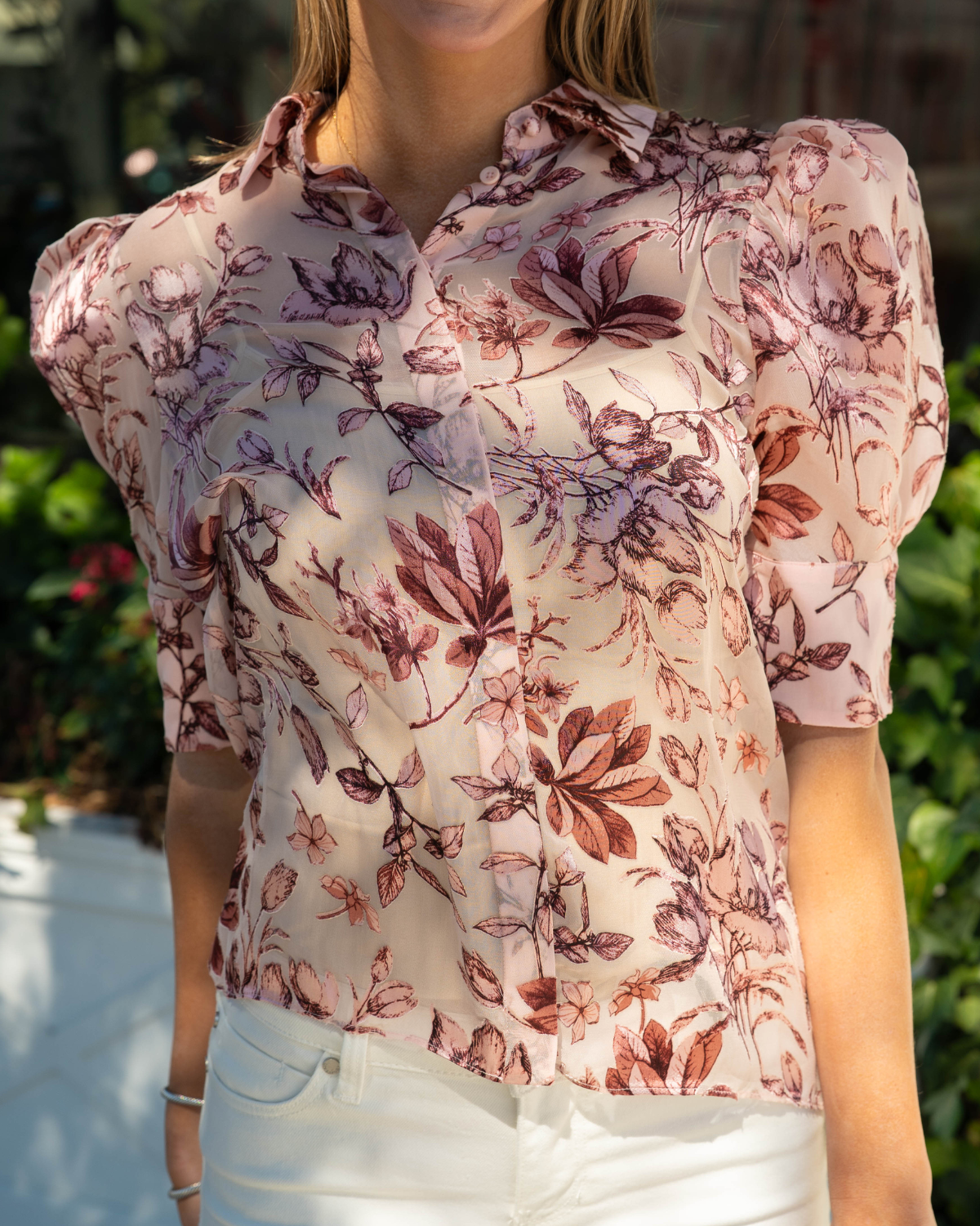 Alice + Olivia Willa Puff Sleeve Blouse | Mystic Garden English Rose