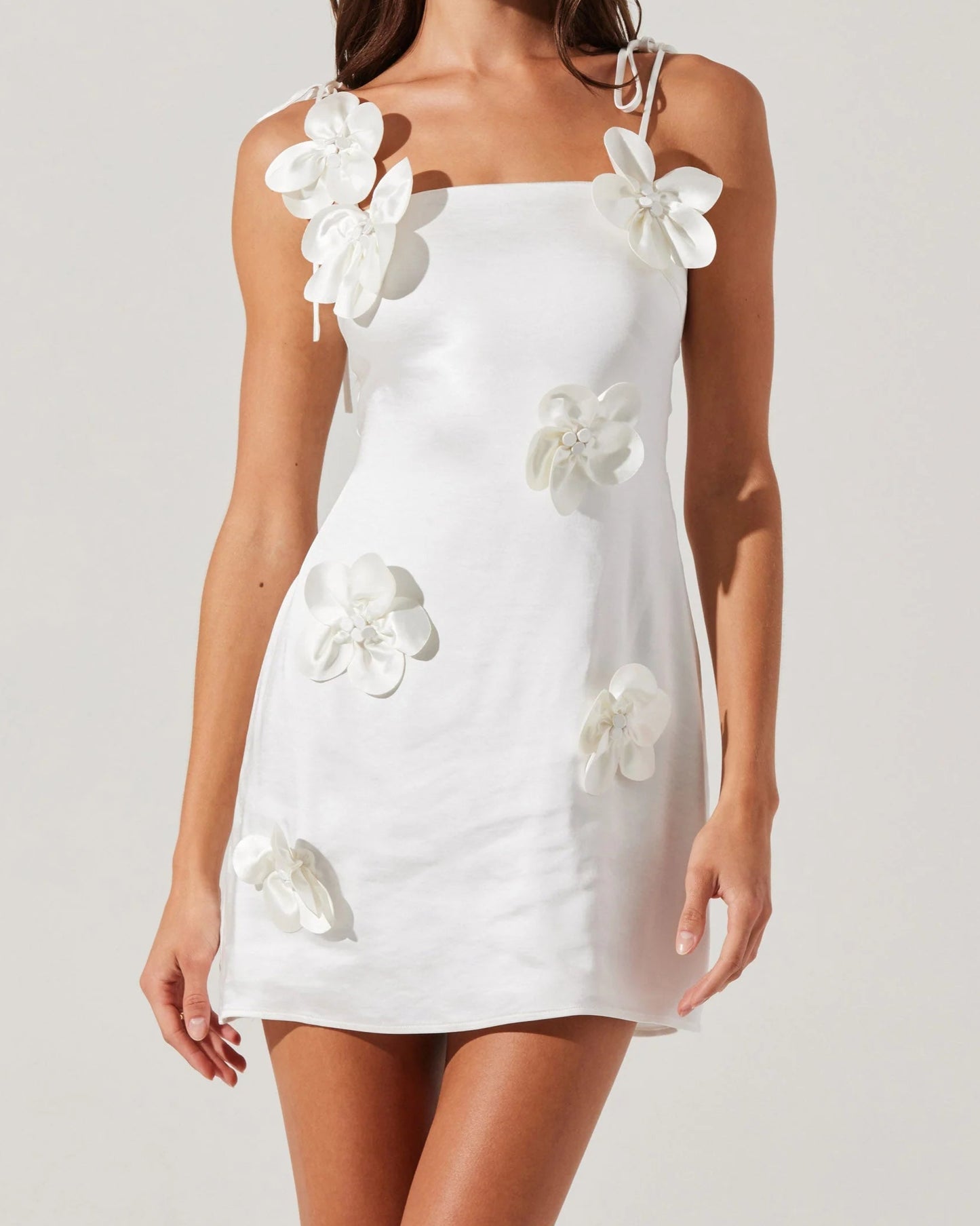 ASTR Cerelia 3D Floral Mini Dress | White