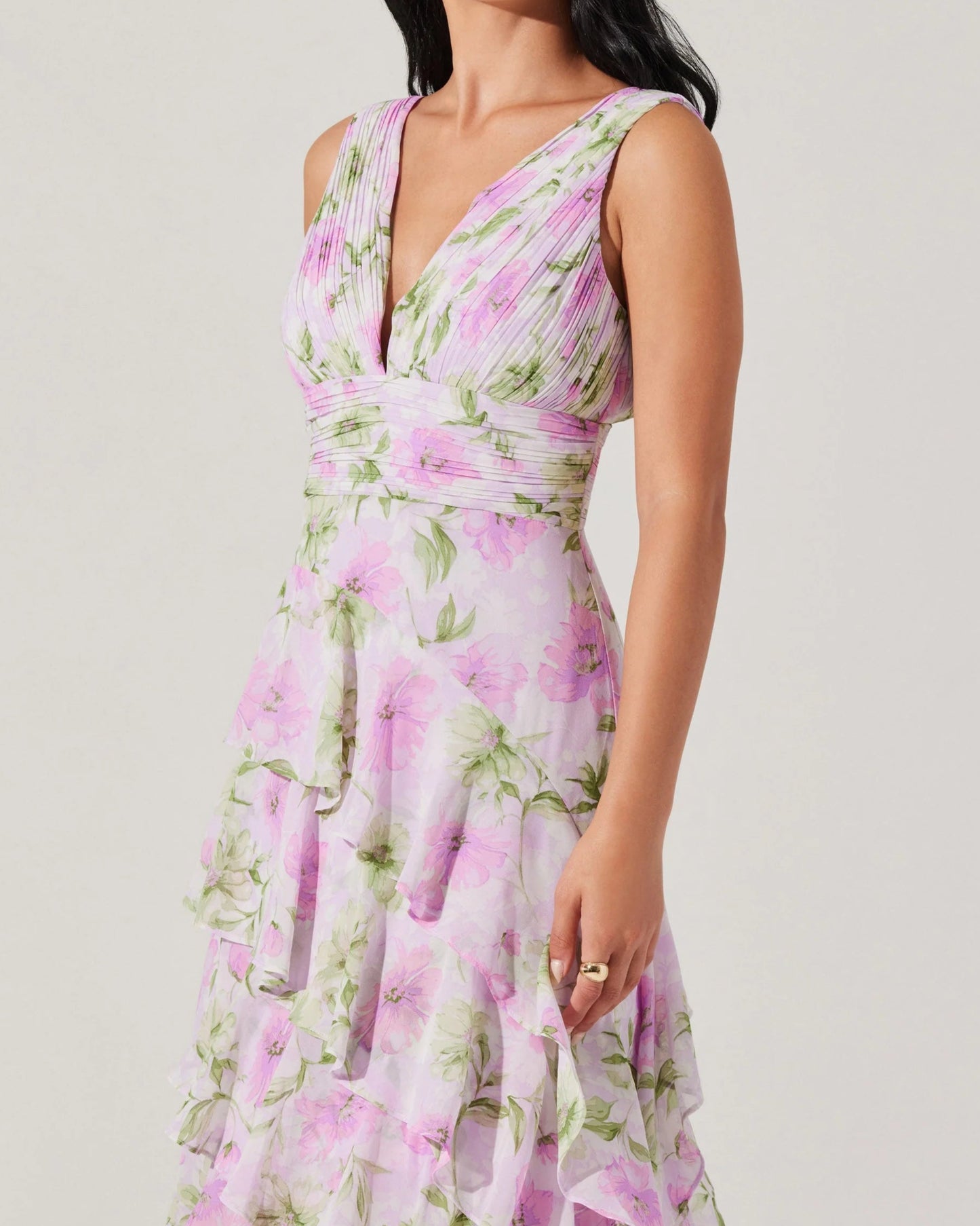 ASTR Cytherea Asymmetric Ruffle Midi Dress | Lavender Floral