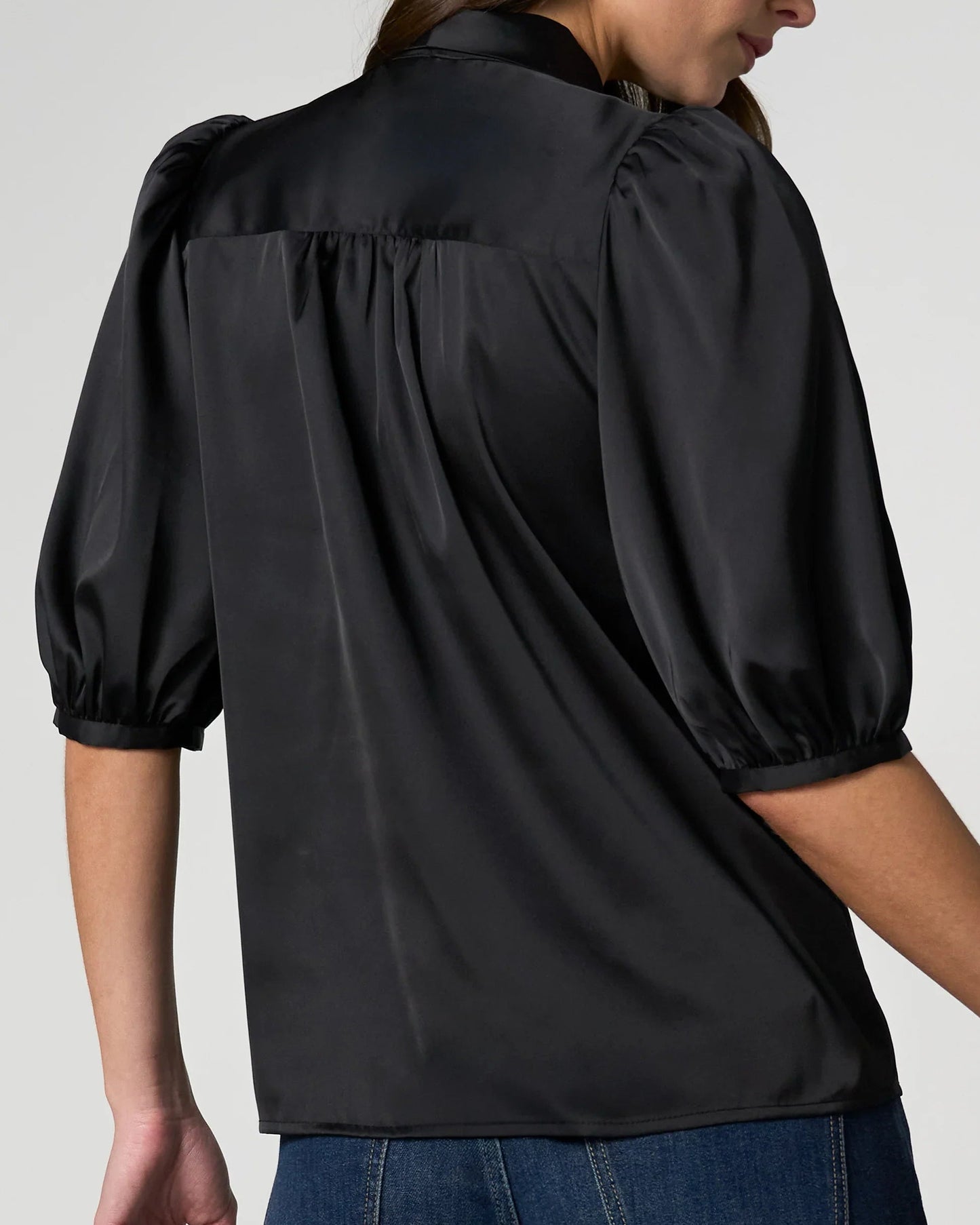 Liverpool Elbow Length Puff Sleeve Woven Top | Black