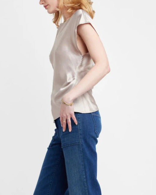 Self Contrast Skyler Bias Tee | Seasame