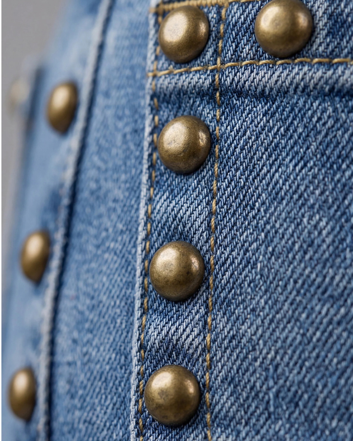Liverpool Hannah Crop Flare | Bronzed Blue
