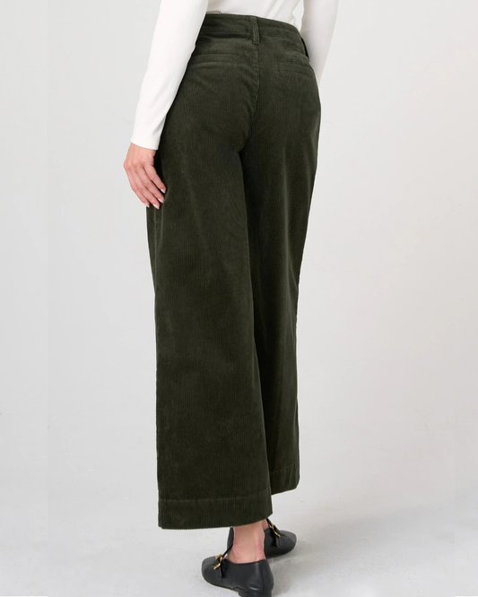 Liverpool Crop Wide Leg with Pintucks | Hunter Green