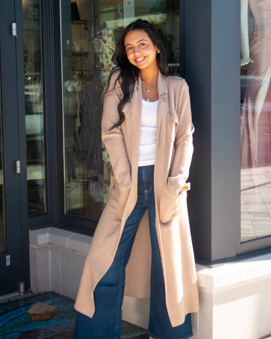 Love Token Kelsie Cardigan | Beige