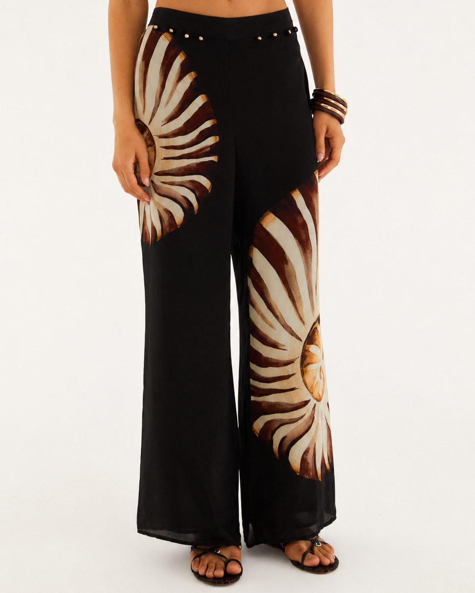 Farm Rio Ammonite Beaded Elastic Waist Pants