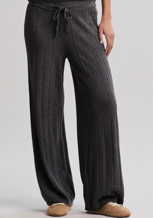 Barefoot Dreams CozyChic Cable Knit Ankle Pant | Carbon