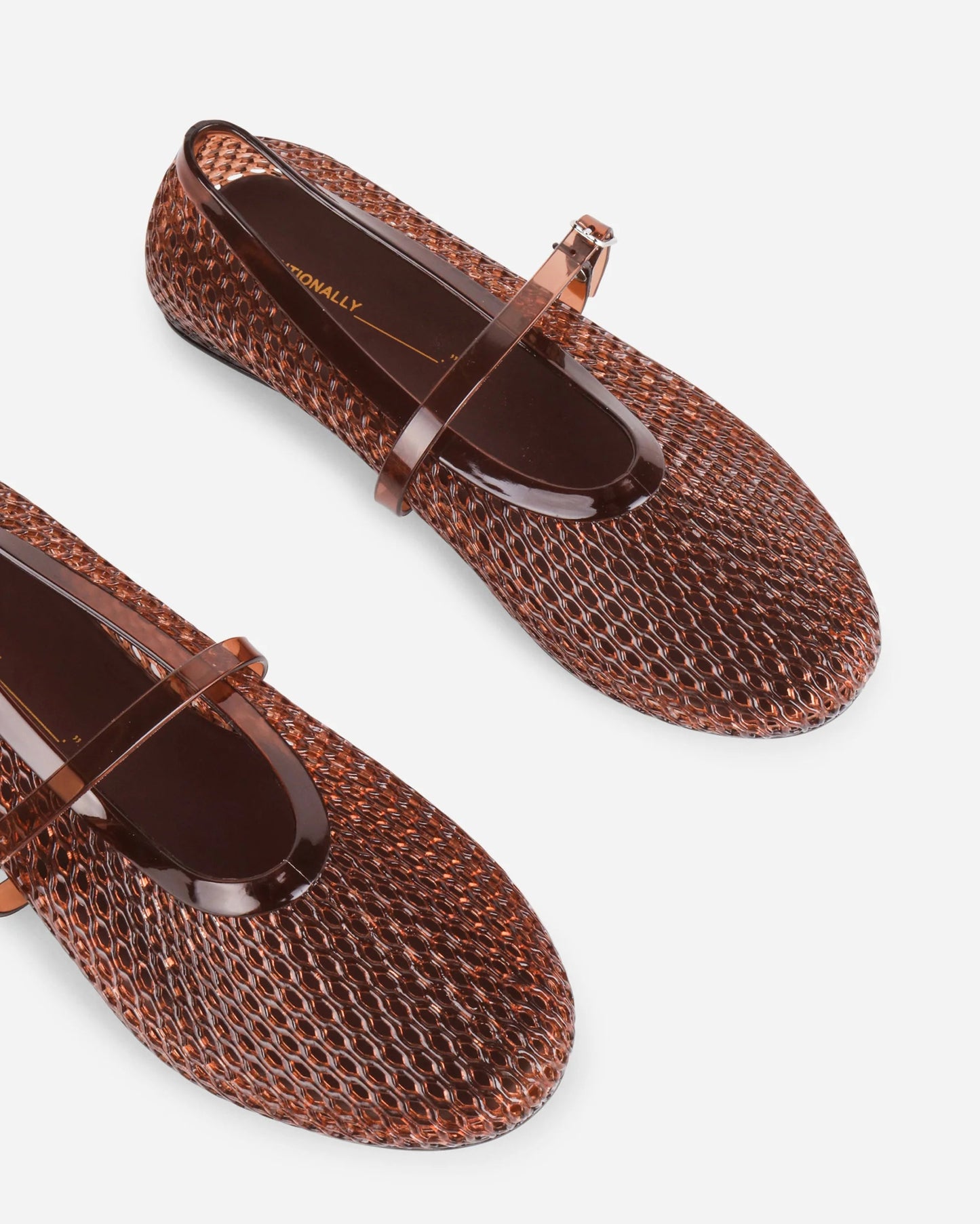 Intentionally Blank Classy Jelly Mary Jane | Mocha