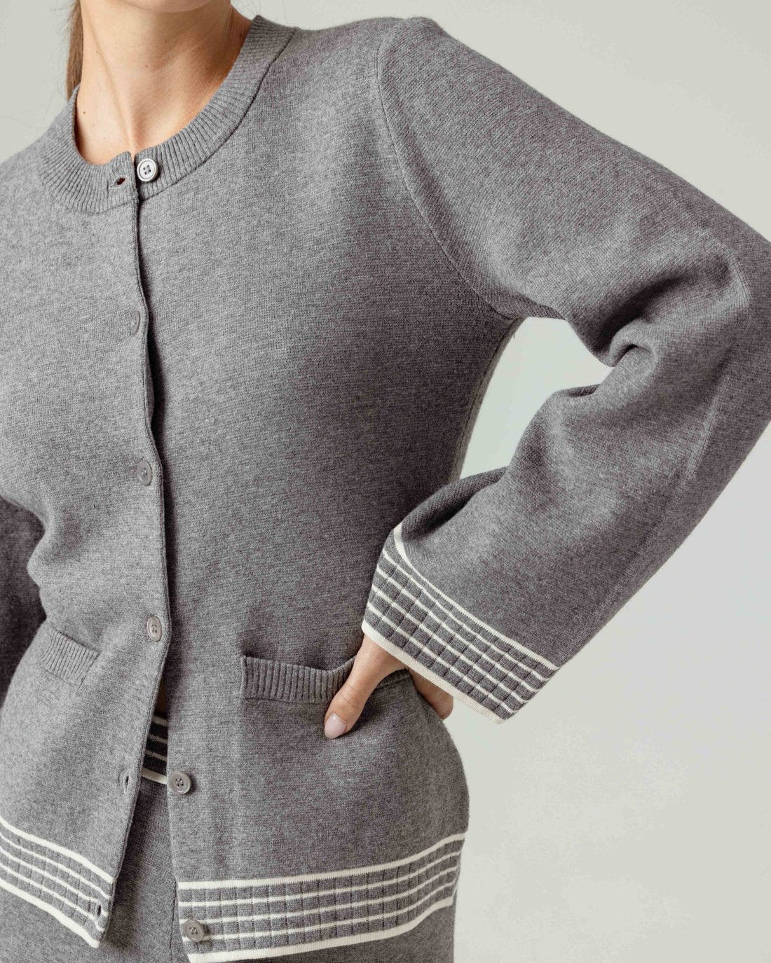 Sundays Elysia Cardigan | Graphite