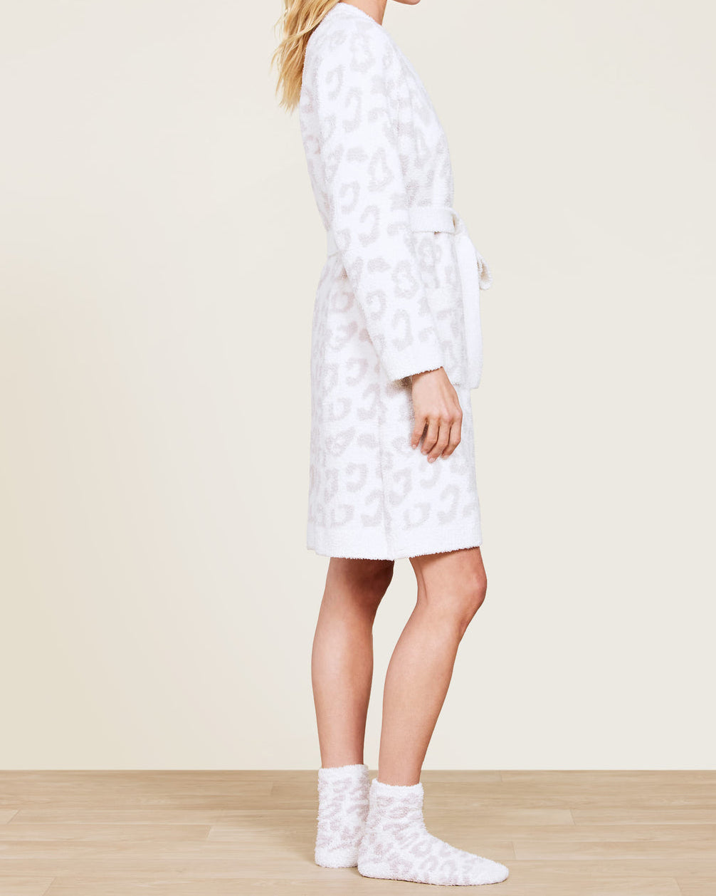Barefoot Dreams CozyChic Women's Barefoot In the Wild Robe | Cream/Stone