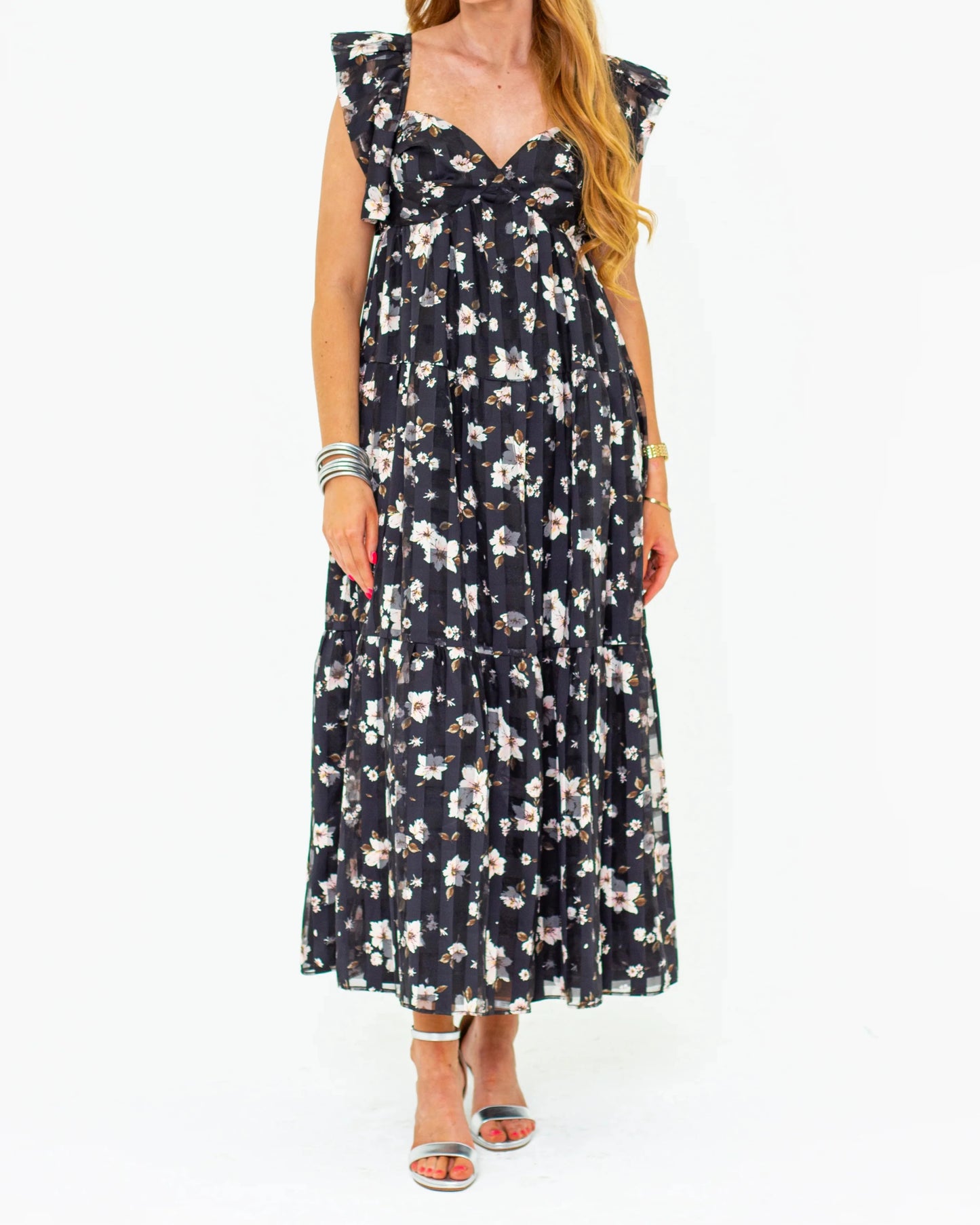 BuddyLove Lilly Sweetheart Neckline Maxi Dress | Flower Basket