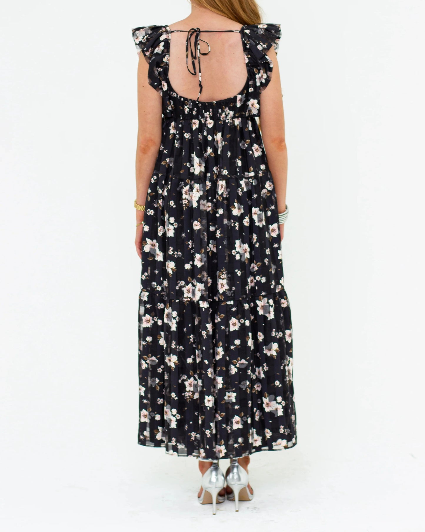 BuddyLove Lilly Sweetheart Neckline Maxi Dress | Flower Basket