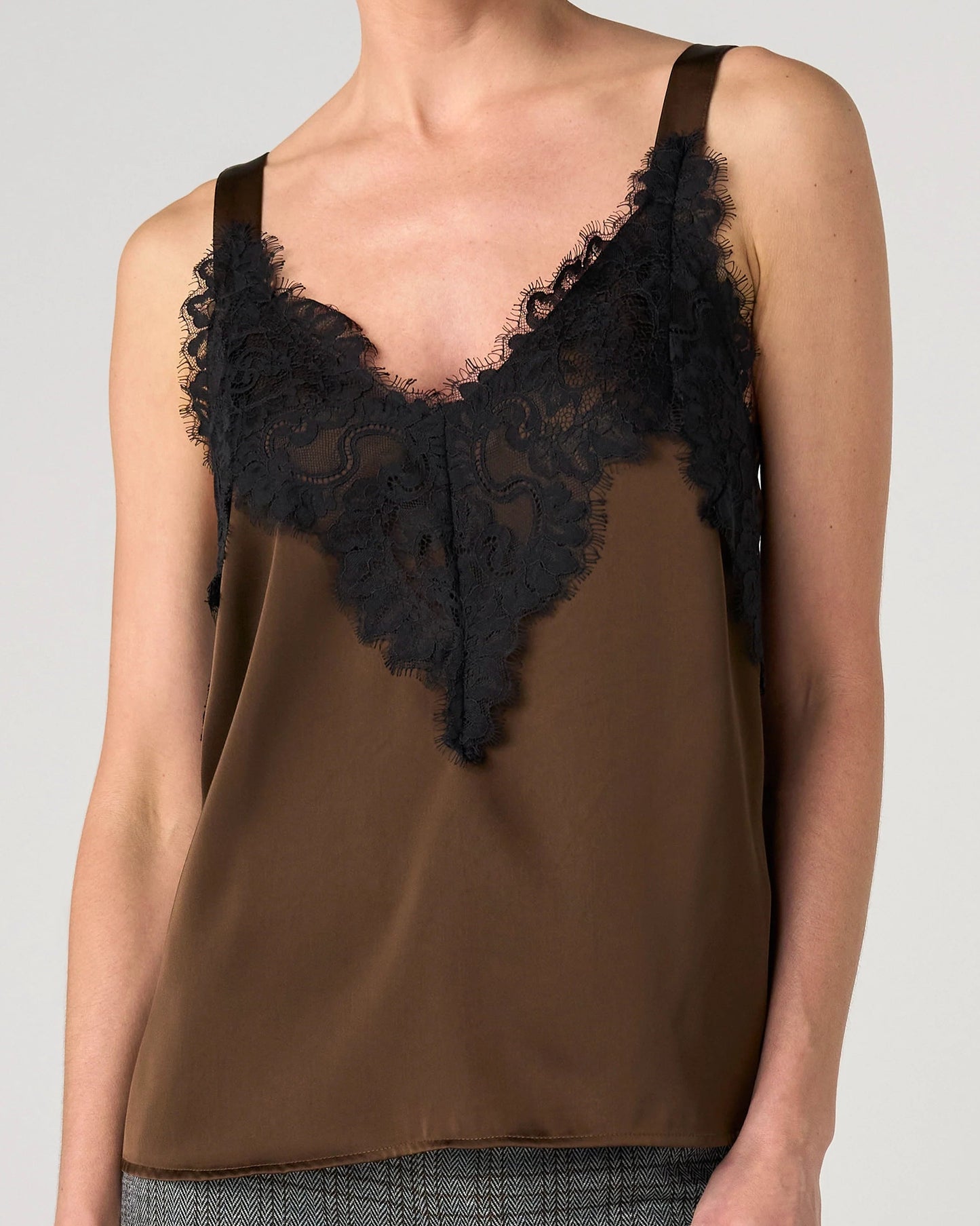 Liverpool Sleeveless Woven Top | Deep Espresso Black