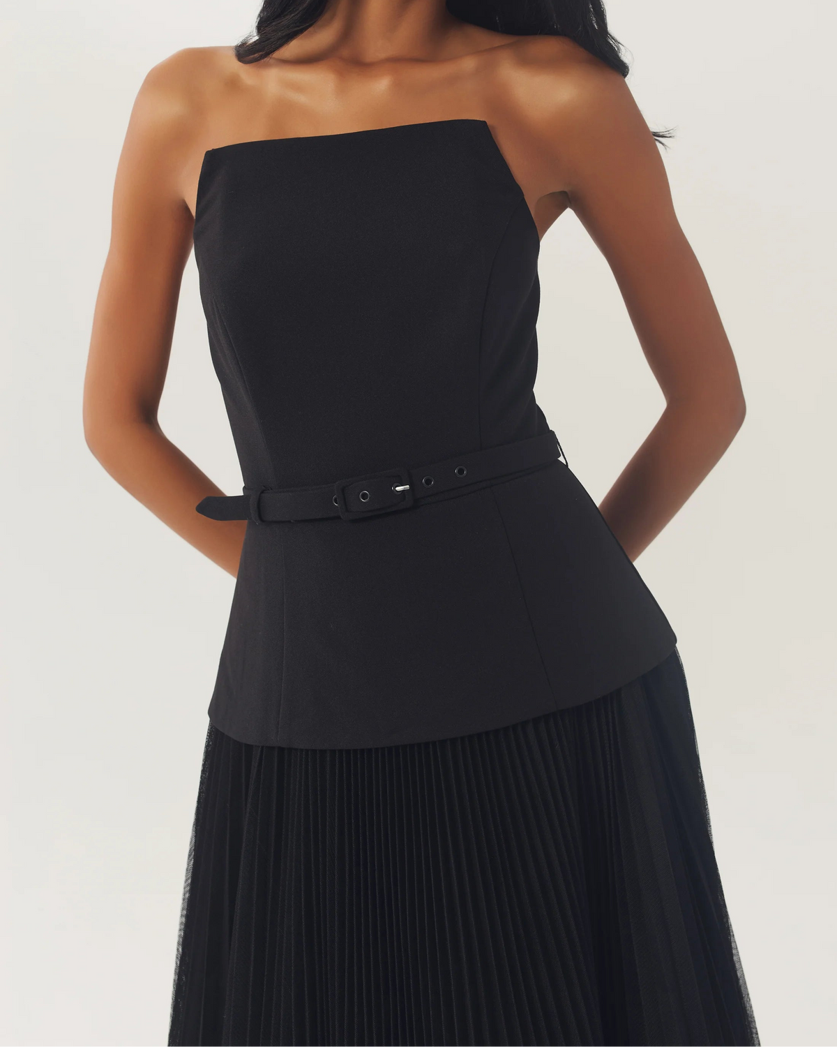 Hutch Joyanna Gown | Black